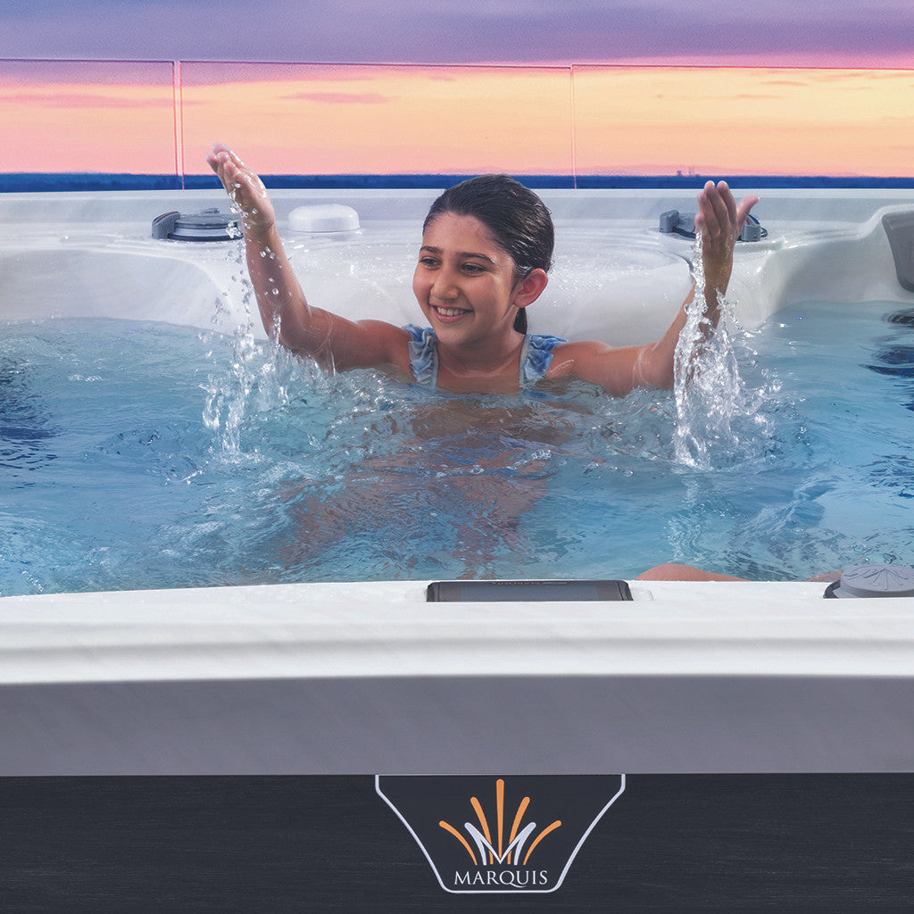Marquis Crown Resort Hot Tub