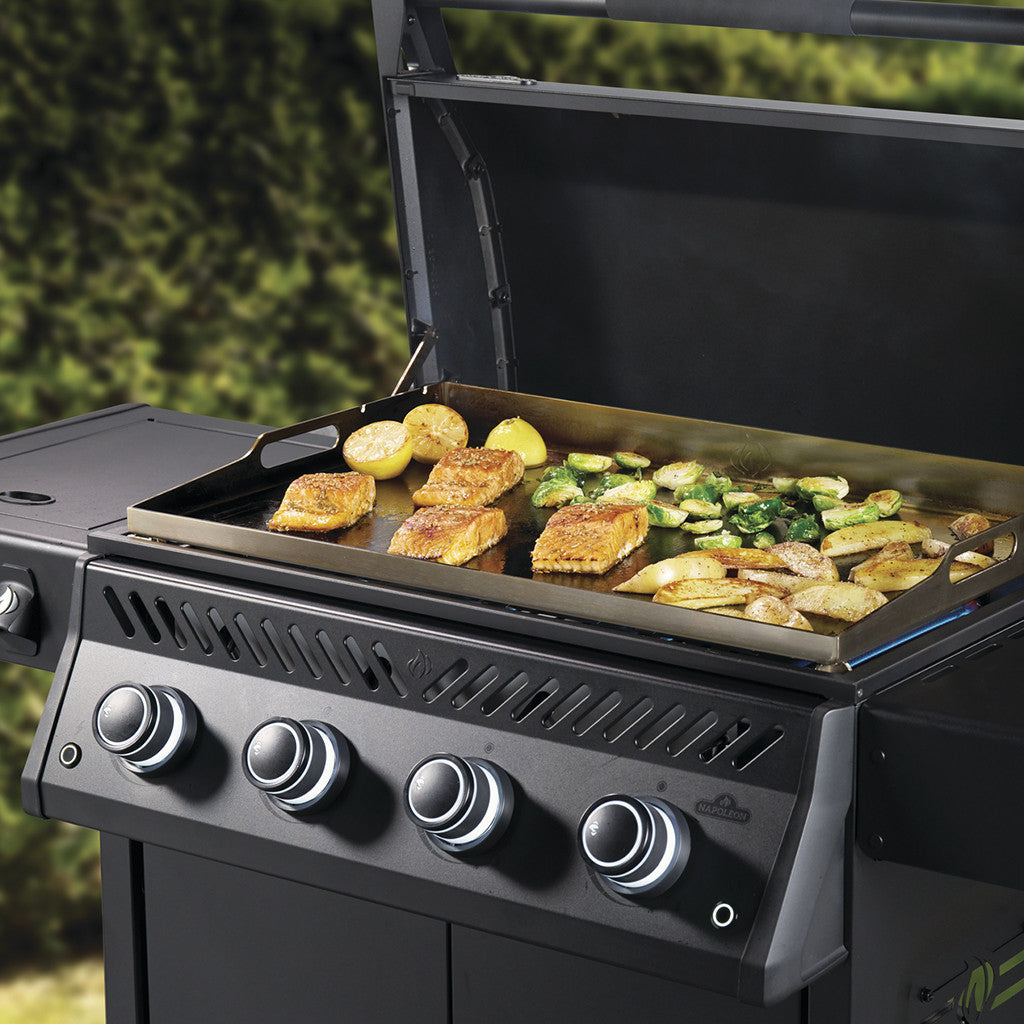Napoleon Rogue PRO 30 Phantom Griddle