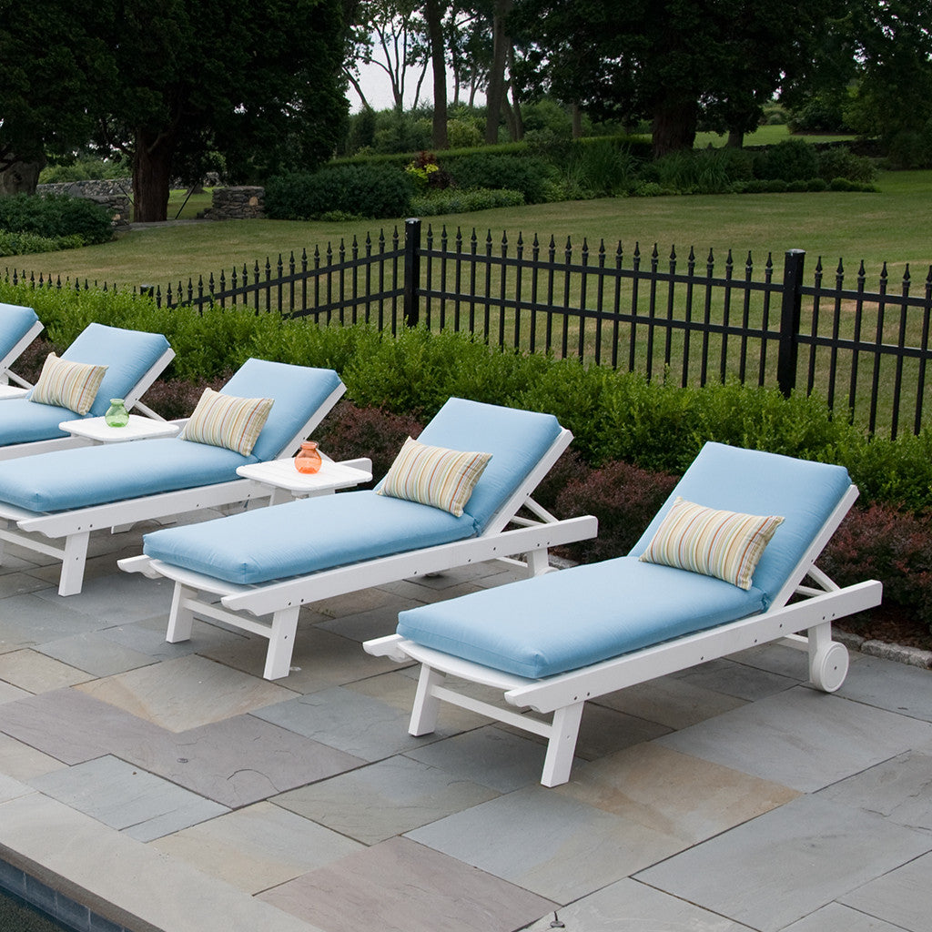 Outdoor Chaise Lounge