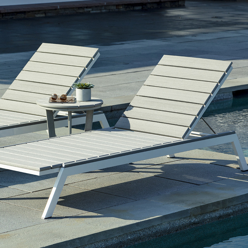 Seaside Casual MAD Chaise