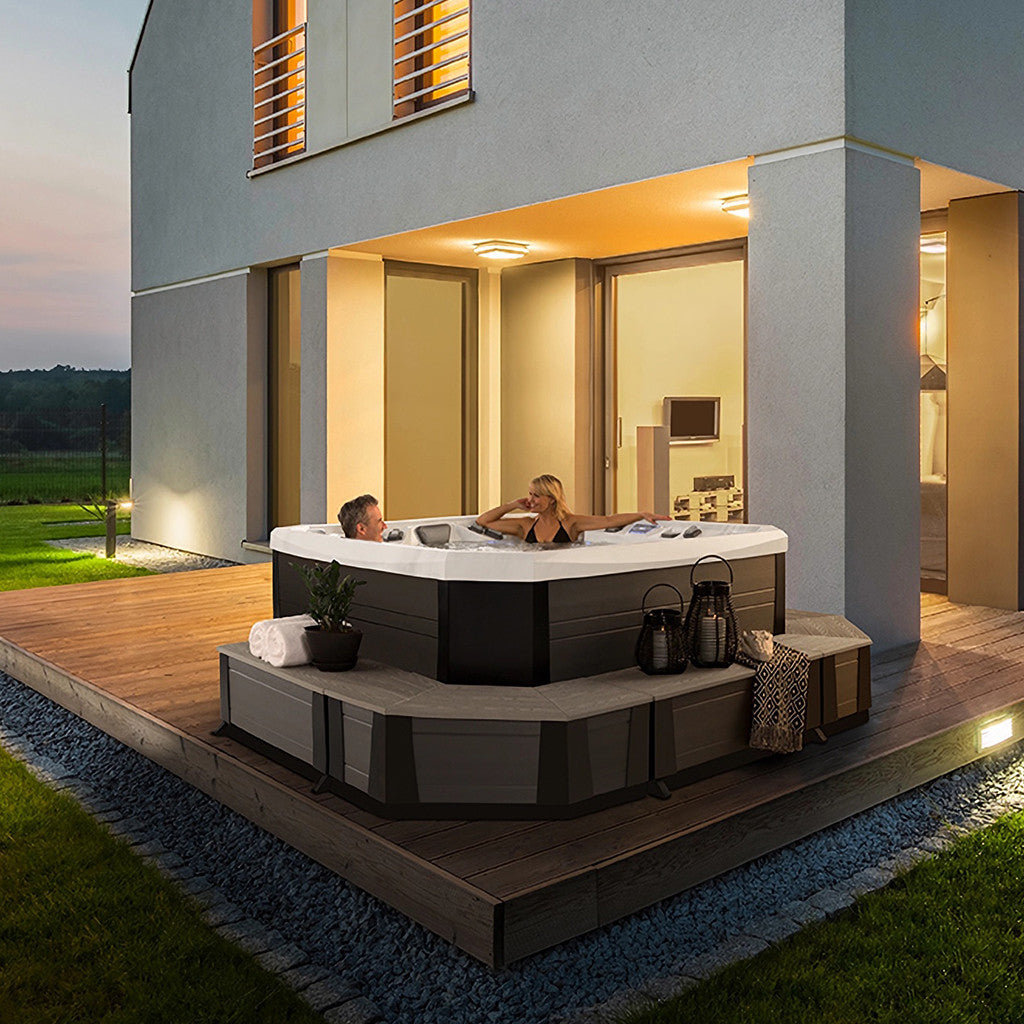 Marquis V94 Hot Tub