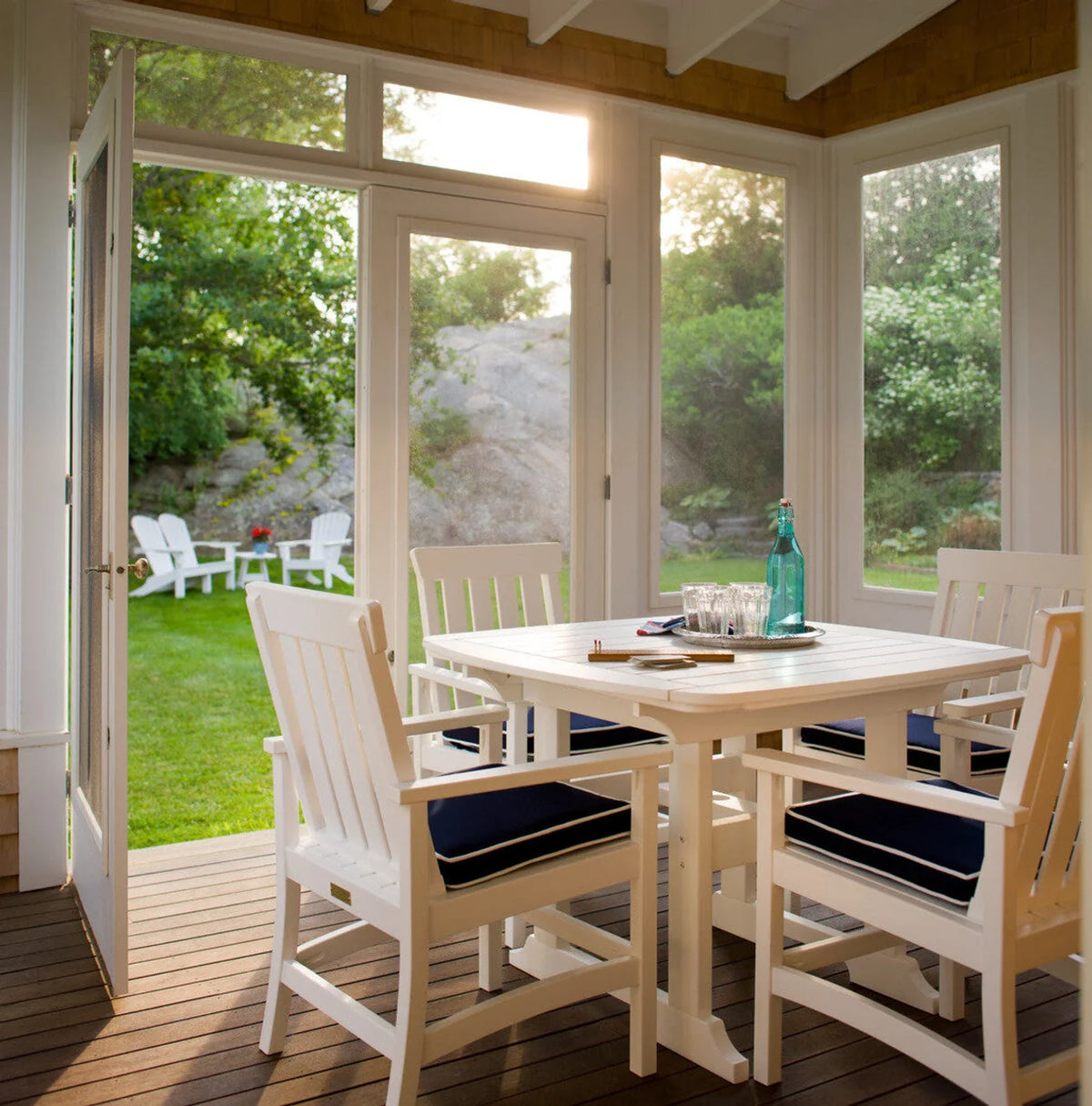 Tropitone outdoor dining set
